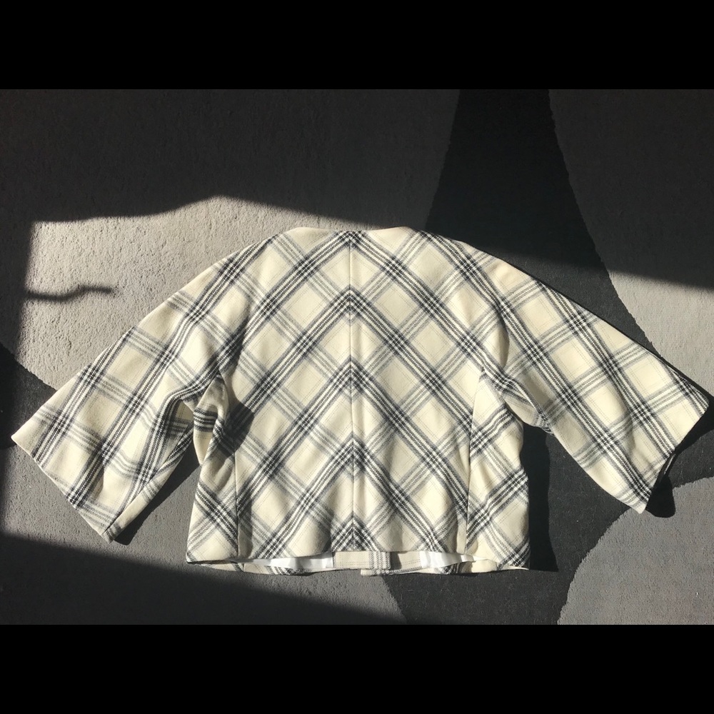 Wool jacket - Picture 2 of 7